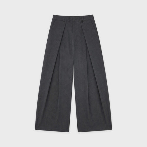 Men's Charcoal Double-Pleat Wide-Leg Trousers in Charcoal – product view