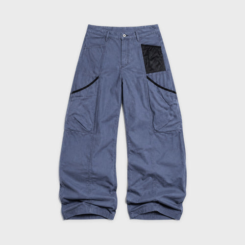 Men's Blue-Gray Curved-Panel Barrel Cargo Pants in Blue Gray – product view