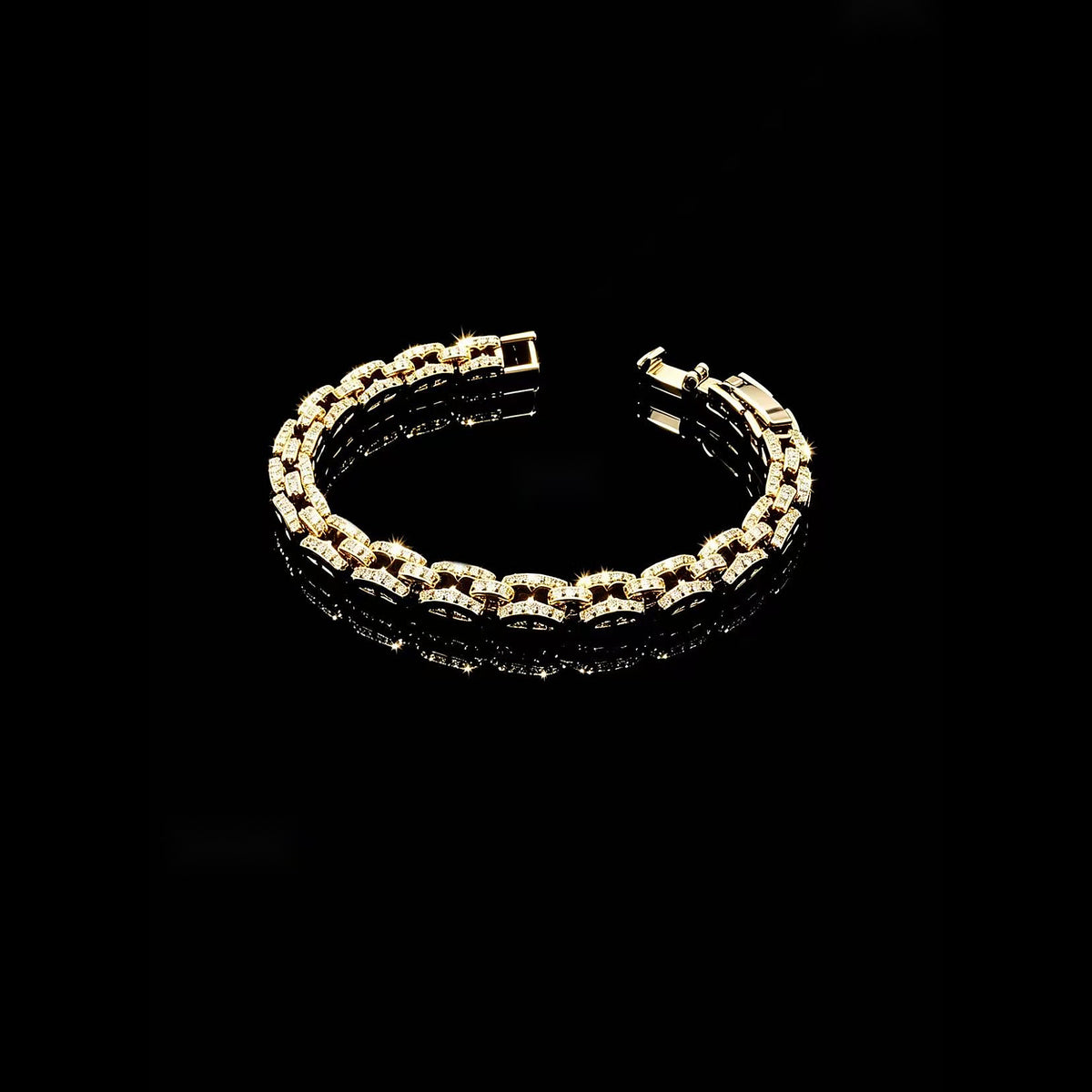 Cubic Zirconia Link Bracelet in gold - product view