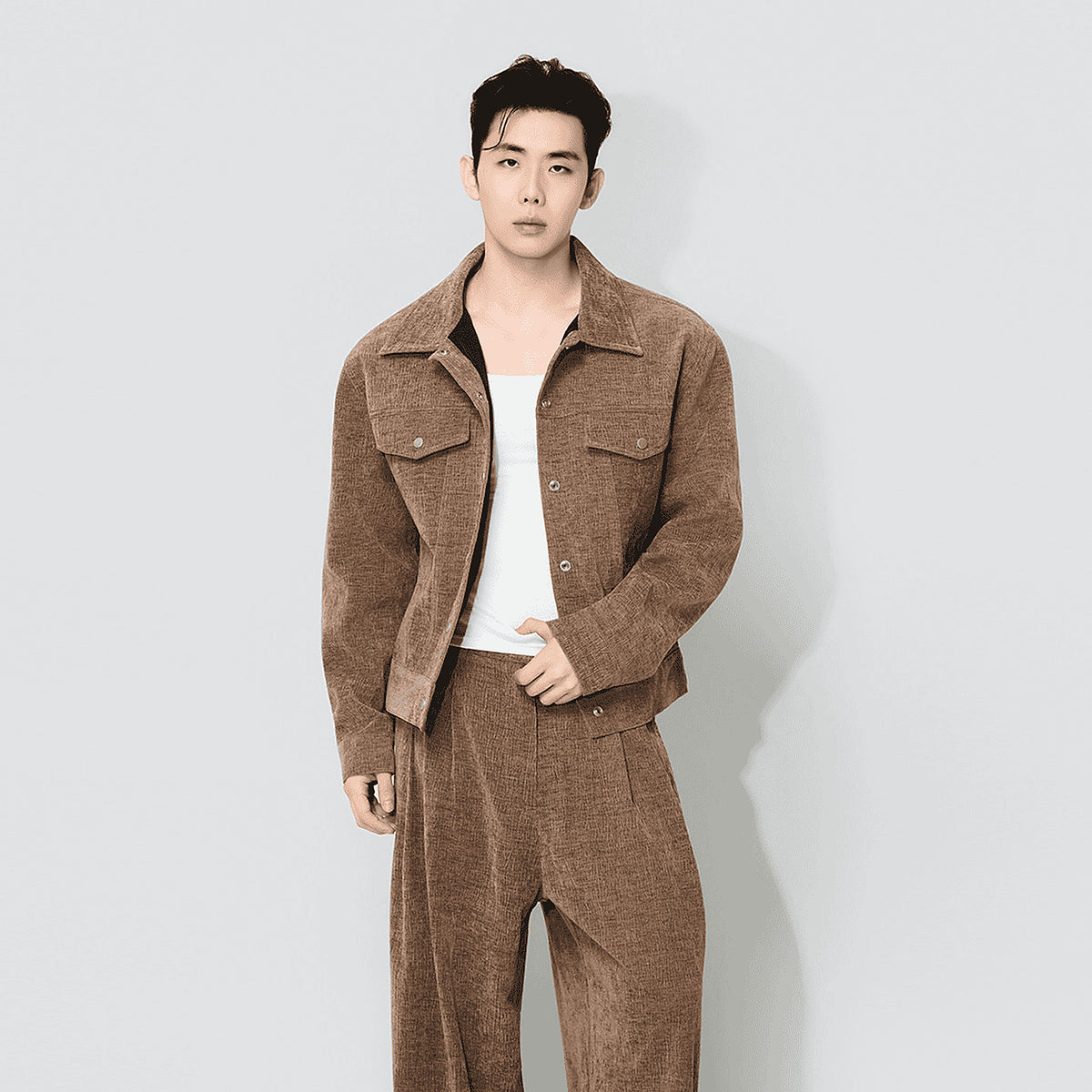 Men's Chenille Utility Jacket and Straight-Leg Pants Set - detail reference