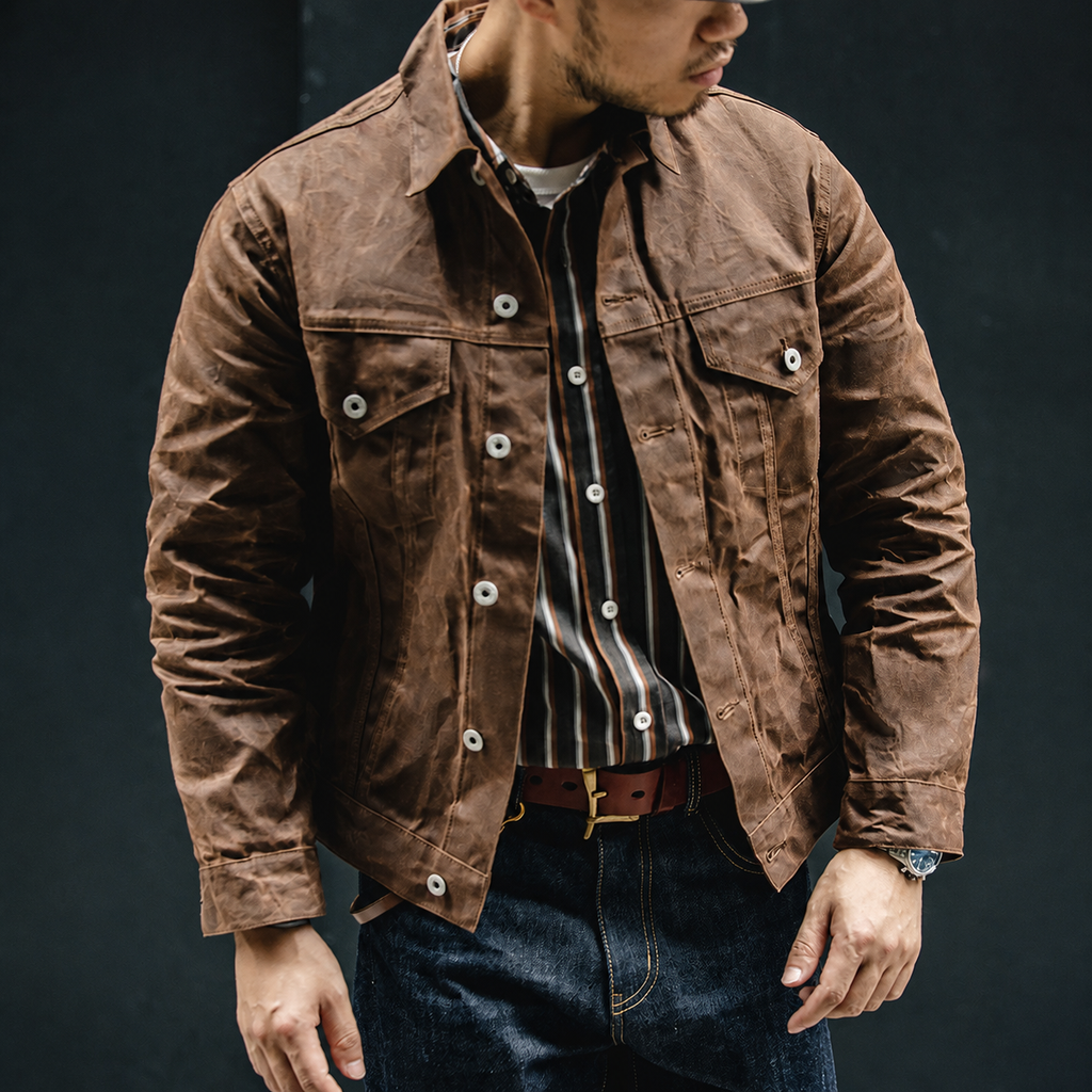 Men's vintage waxed canvas hunting jacket in Tobacco Brown – styled view